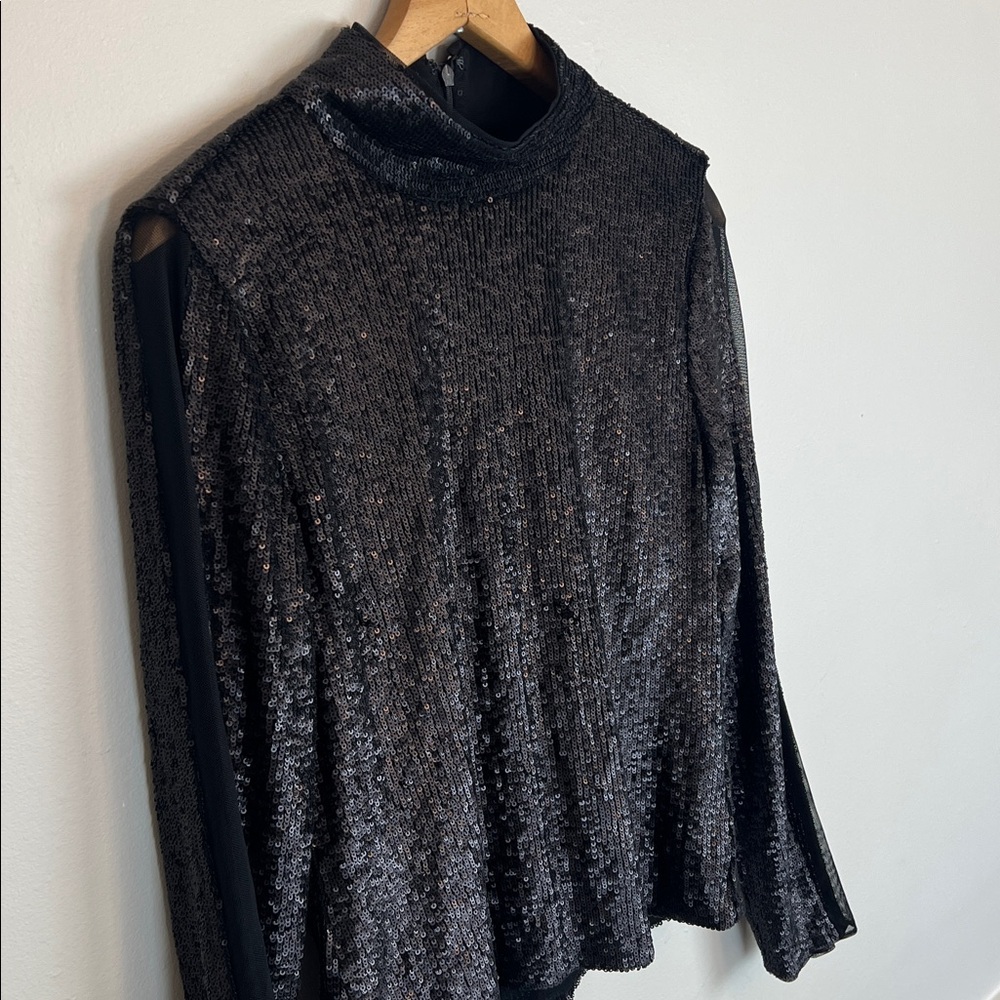 NWT Donna Karen women’s size medium “Astra Gaze” sequin long sleeve top